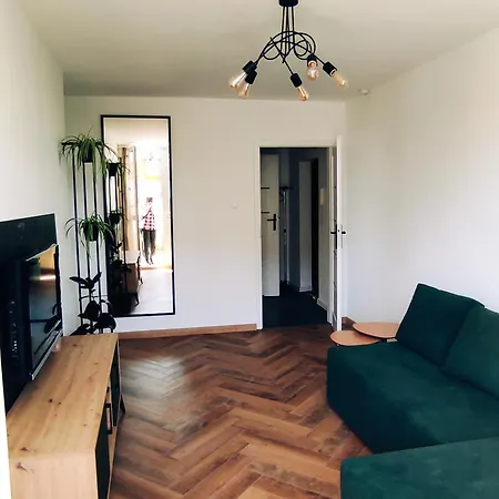 Spacerowa, Centrum, 2 Pokoje, Balkon, Dla 1- 4 Osob بيوا