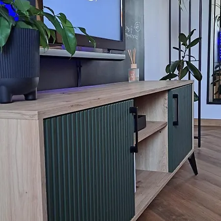 Spacerowa, Centrum, 2 Pokoje, Balkon, Dla 1- 4 Osob Apartment