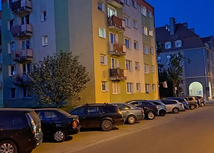 Spacerowa, Centrum, 2 Pokoje, Balkon, Dla 1- 4 Osob * Pila (Pila)