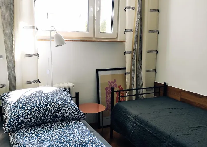 Apartment Spacerowa, Centrum, 2 Pokoje, Balkon, Dla 1- 4 Osob Pila (Pila)