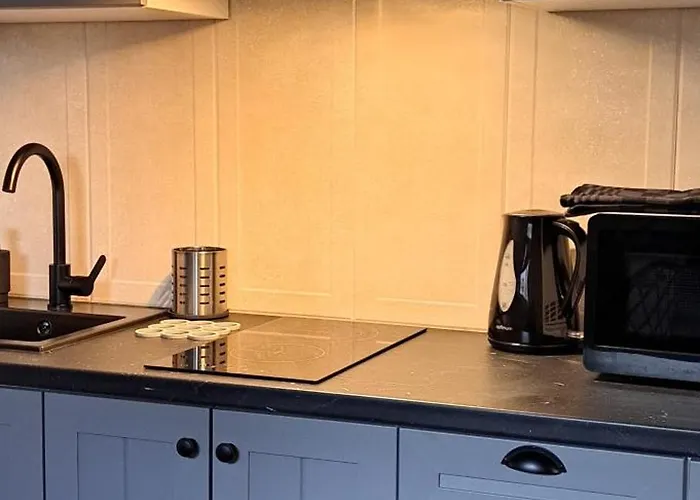 Spacerowa, Centrum, 2 Pokoje, Balkon, Dla 1- 4 Osob Pila (Pila)