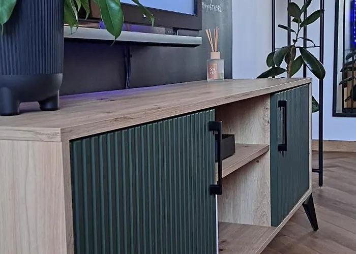 Spacerowa, Centrum, 2 Pokoje, Balkon, Dla 1- 4 Osob Apartment